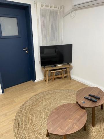 בין יער לים Villa Shelomi Exteriör bild