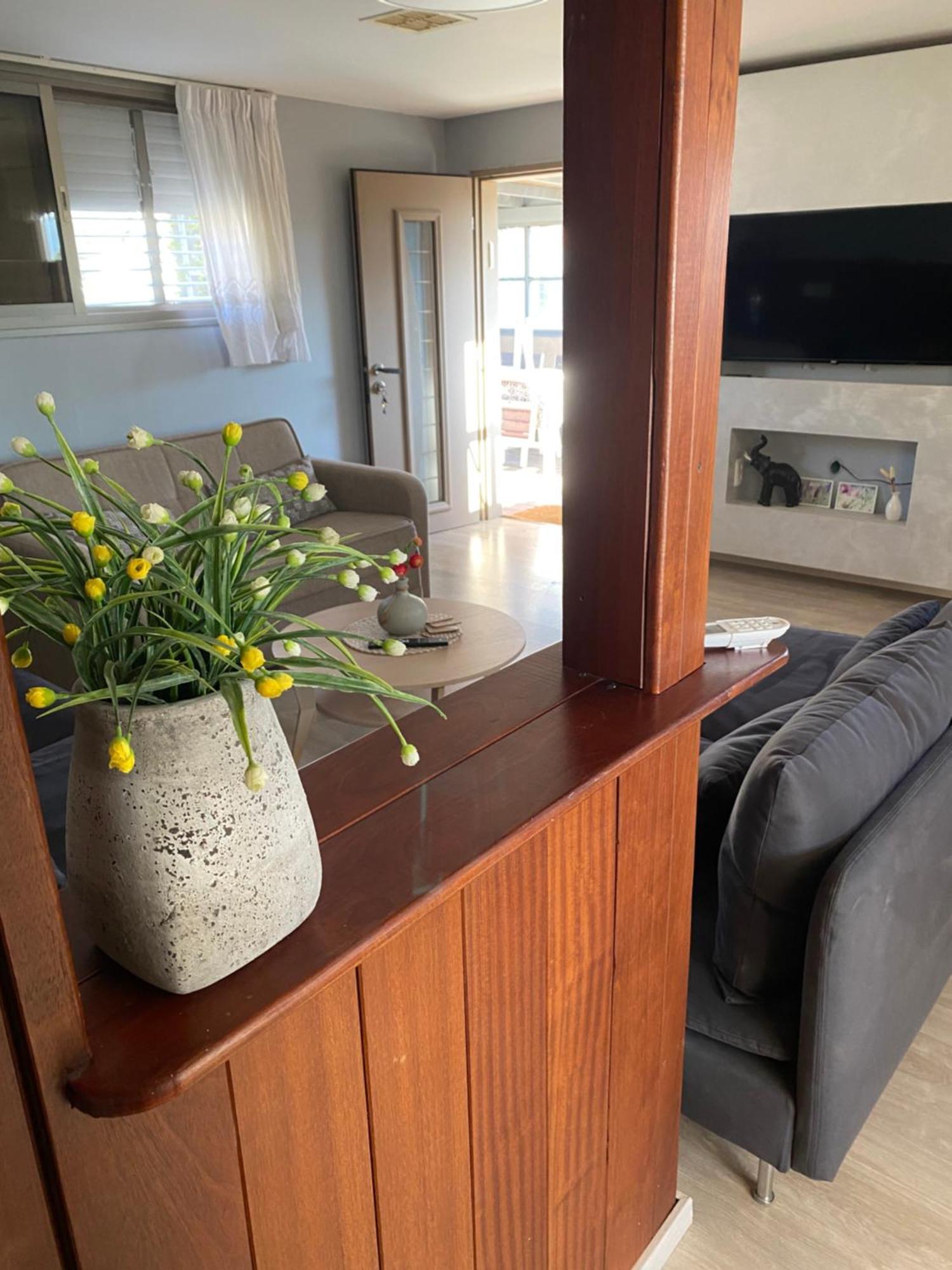 בין יער לים Villa Shelomi Exteriör bild